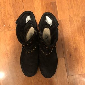 Black sued UGG BOOTS with RIVETS. Size 9